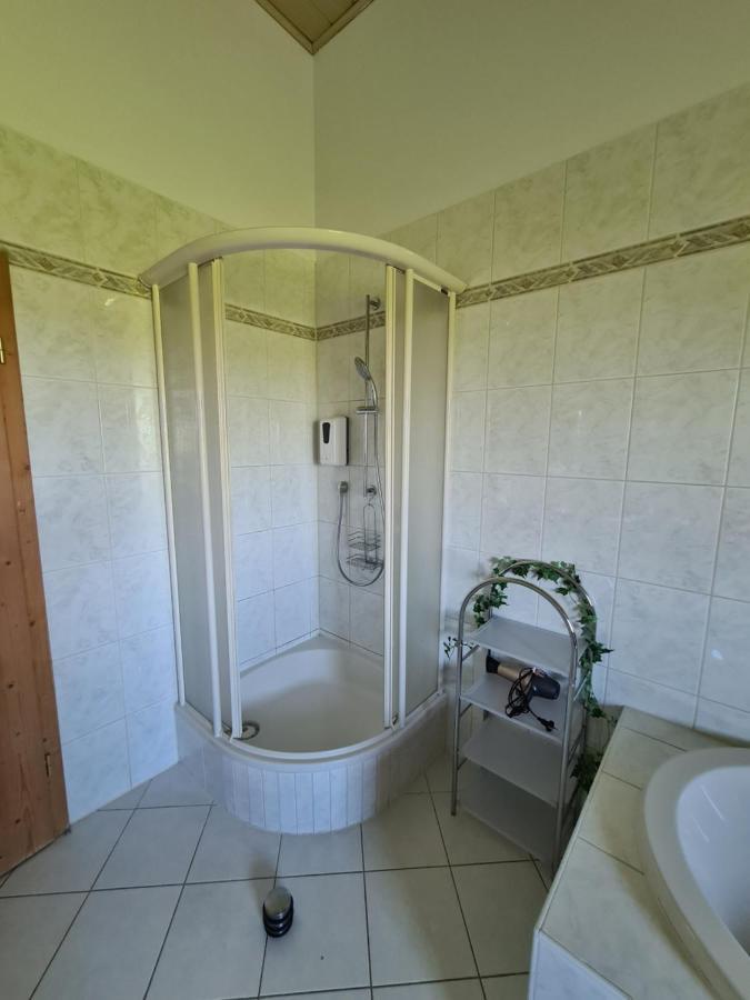 Schoenes Ferienhaus Am Herrenberg Prien am Chiemsee Bagian luar foto